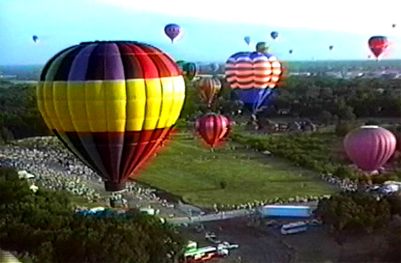 picture from Phantom's hot air balloon video Sunrise Sunset I