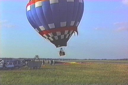 picture from Phantom's Sunrise Sunset II hot air balloon DVD