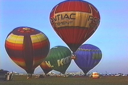 picture from Phantom's Sunrise Sunset II hot air balloon DVD