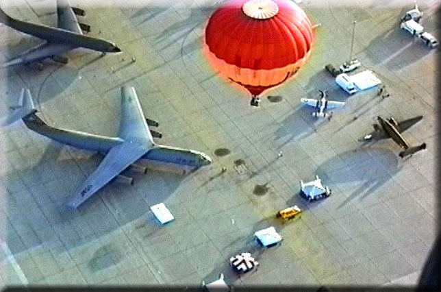 picture of hot air balloons at the Washington DC air show