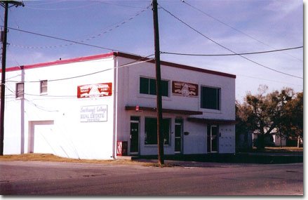 Accurate Sound building in San Angelo in 2003