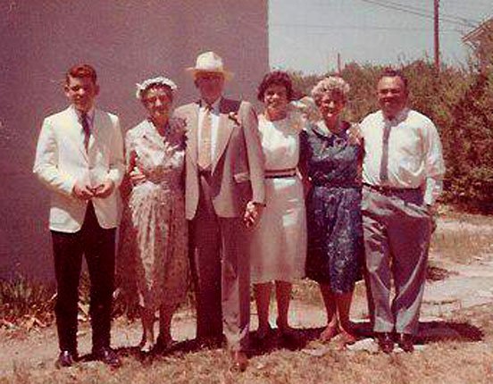 picture of Theophilus family and Mom & Pop Crerar