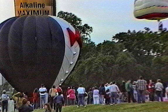 1991 Maryland Preakness Celebration hot air balloon photo