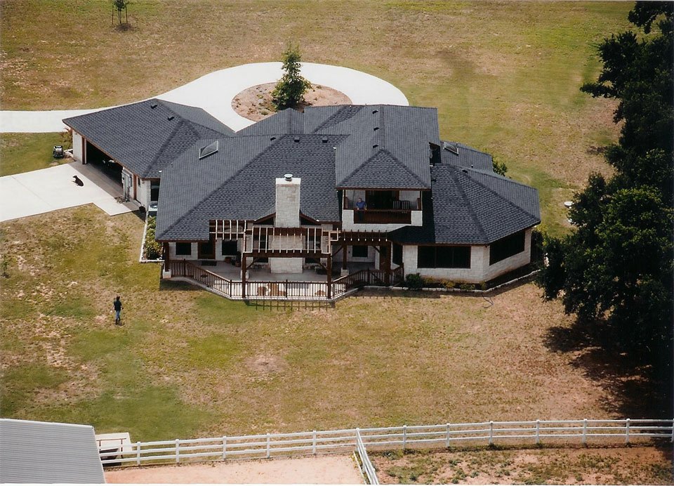picture of house from the air