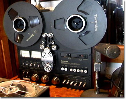 picture of Phantom's Technics RS-1700 reel tape recorder